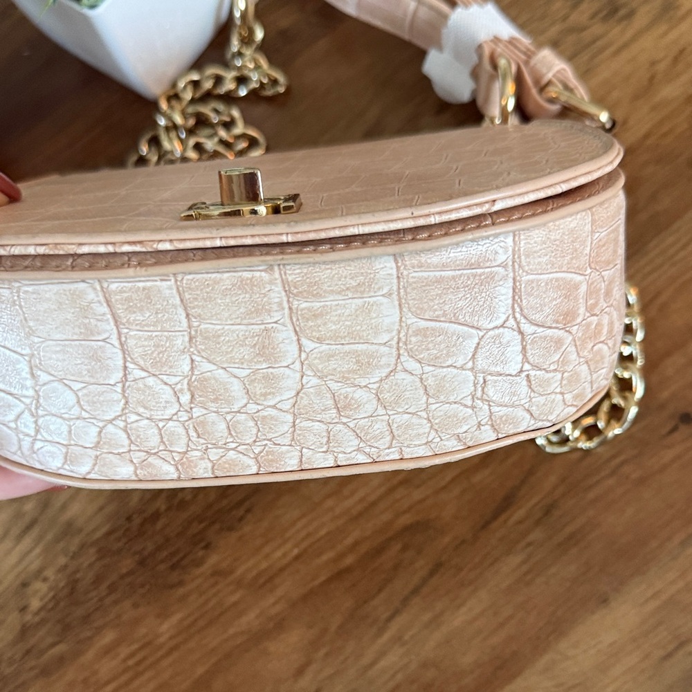 *BEBE* Michelle Mini Saddle Bag Crossbody Chain Strap Shoulder Purse tan - NEW - Picture 5 of 12